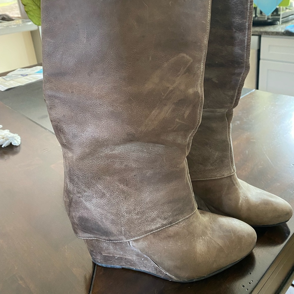 Steven by Steve Madden Maryn distressed boots!
